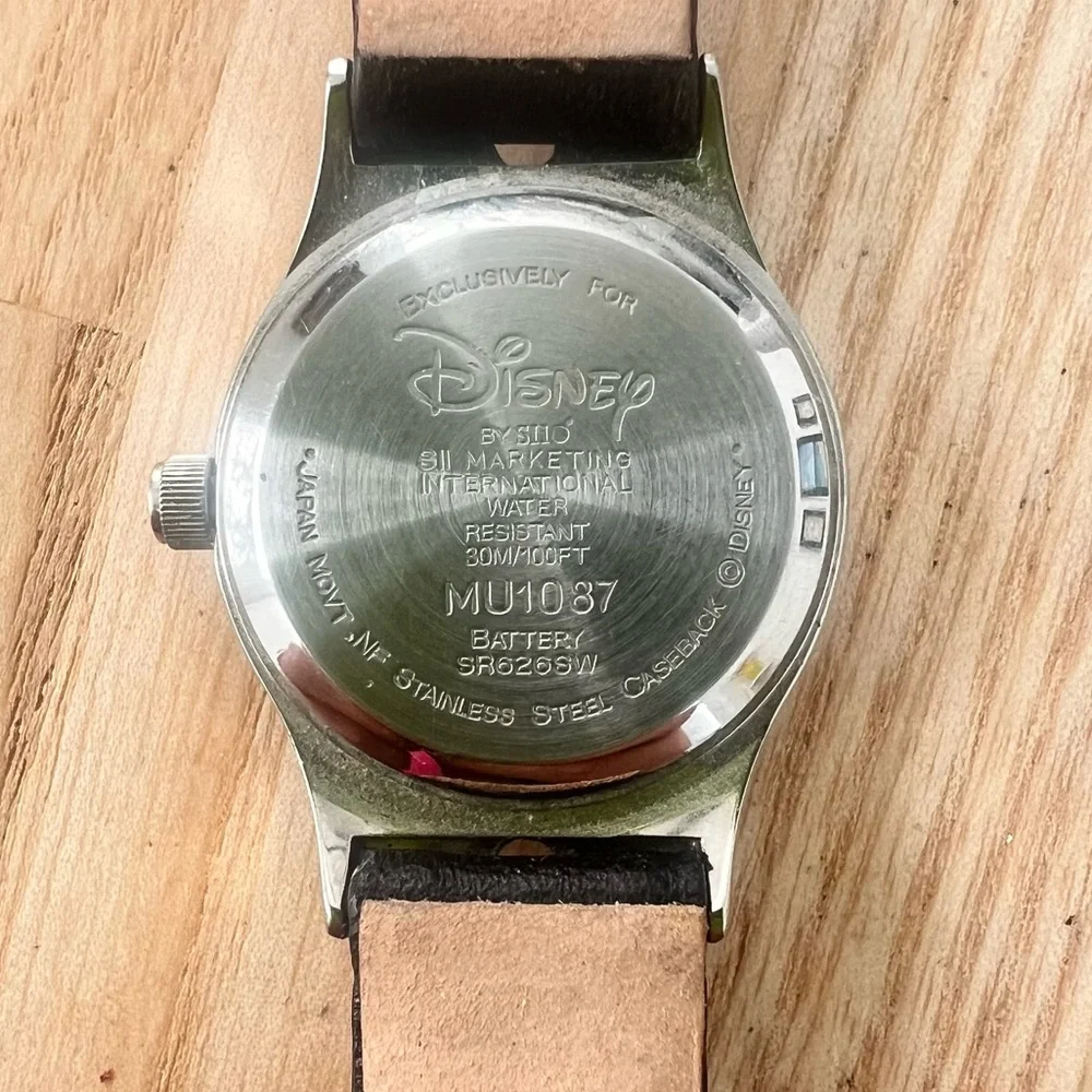 SII Seiko Disney Mickey Mouse black leather watch NEW BATTERY